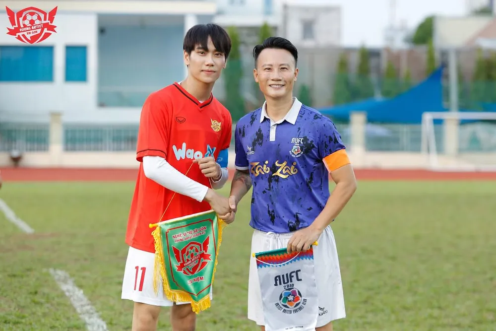 Young Artist Sài Gòn FC: Cặp HLV họ Nguyễn khét tiếng sẽ huấn luyện Hoàng Tôn, Đạt Kyo, Bi Max, Trần Nhậm… thỏa đam mê bóng tròn ảnh 4