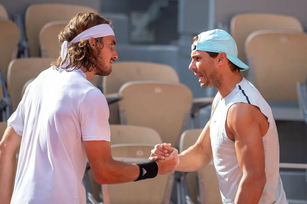 Roland Garros: Rafael Nadal “thử” chấn thương trong buổi tập đầu, Carlos Alcaraz đau nỗi đau người anh lớn ảnh 4