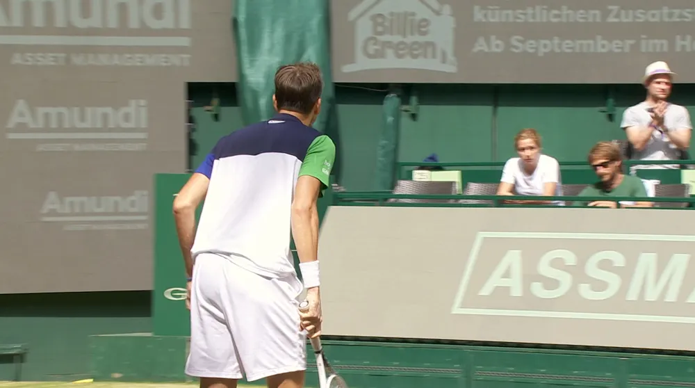 Daniil Medvedev: La hét HLV Gilles Cervara khiến ông này bỏ về giữa trận, thua CK thứ 2 liên tiếp ảnh 1