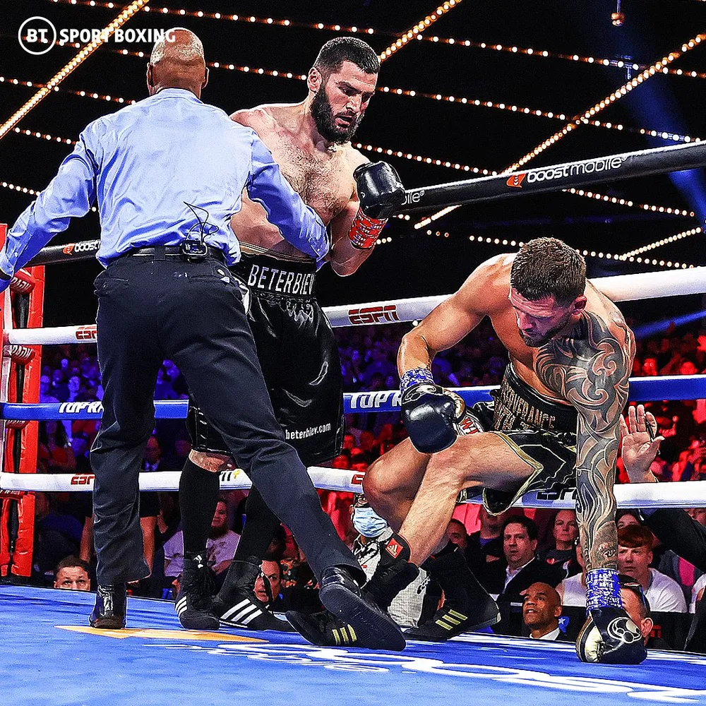 Dmitry Bivol: Khát khao “đại chiến nước Nga”, “nhất thống giang hồ” làng quyền hạng dưới nặng với KO Đệ nhất quyền thủ ảnh 2