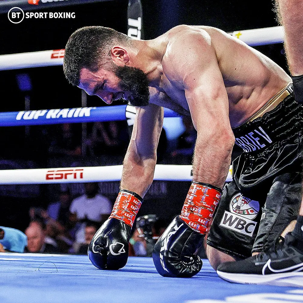 Dmitry Bivol: Khát khao “đại chiến nước Nga”, “nhất thống giang hồ” làng quyền hạng dưới nặng với KO Đệ nhất quyền thủ ảnh 3