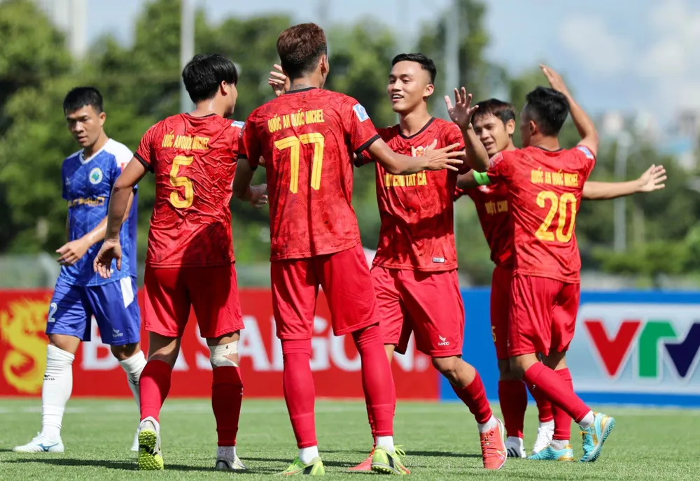 Quốc An - Quốc Michel thắng đẹp mắt ngày khai mạc SPL - S4