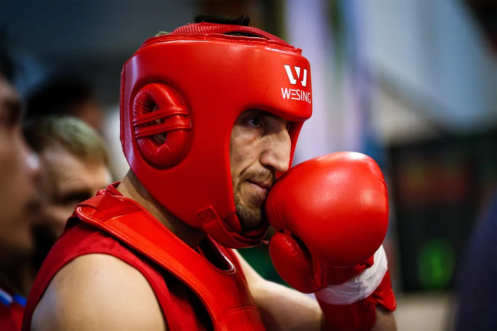 Salikhov thành danh "Vua Kung Fu" nhờ vào khả năng đánh Tán Đả