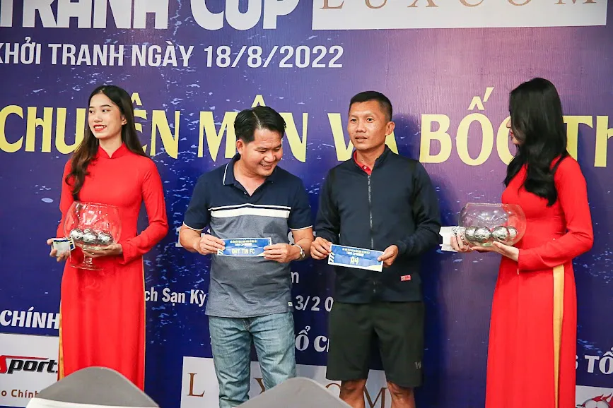 Giải bóng đá vô địch S11 Bình Dương mở rộng lần 2 - Tranh Cúp Luxcom: BTC dành 600 triệu đồng làm từ thiện, 500 triệu đồng giải thưởng ảnh 3