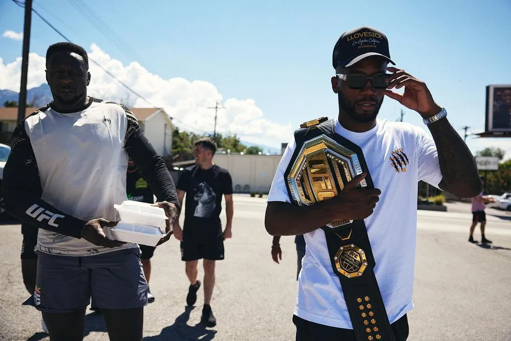 “Rocky” Leon Edwards: Theo cha đến Anh, cha bị bắn chết trong hộp đêm, gia nhập băng đảng ở Birmingham, rồi lựa con đường sáng ảnh 2