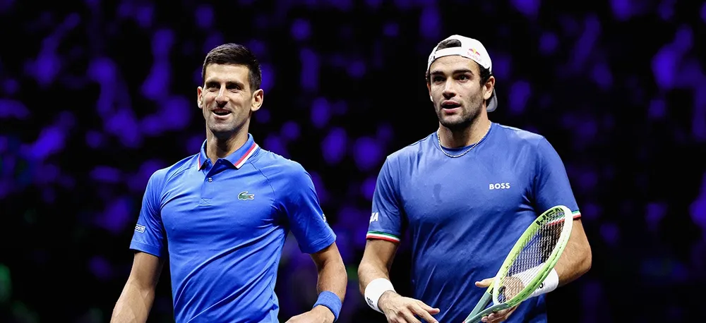 Laver Cup: Novak Djokovic “gánh team”, mang về 4 điểm giúp Tuyển châu Âu dẫn 8-4 ảnh 2