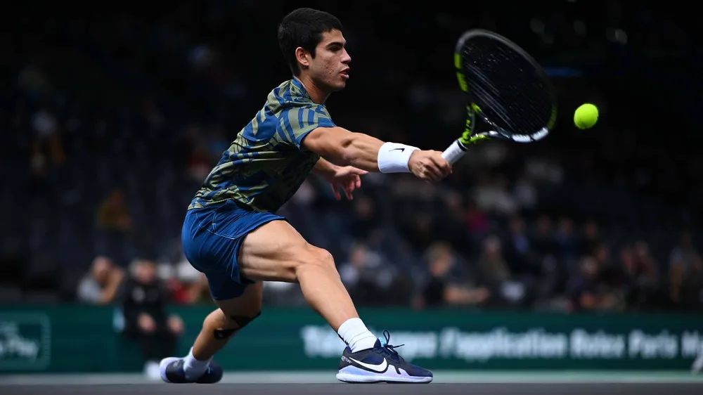 Paris Masters: Rafael Nadal bị loại dù thắng trước ván mở màn, Novak Djokovic và Carlos Alcaraz lọt vào TK ảnh 1