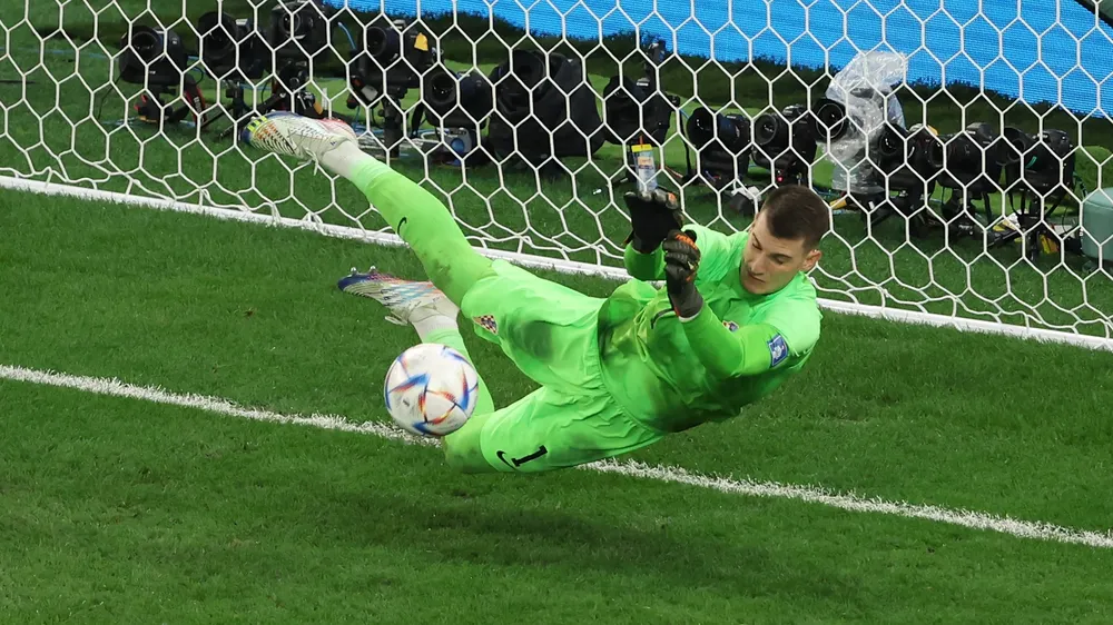 Livakovic phá quả penalty