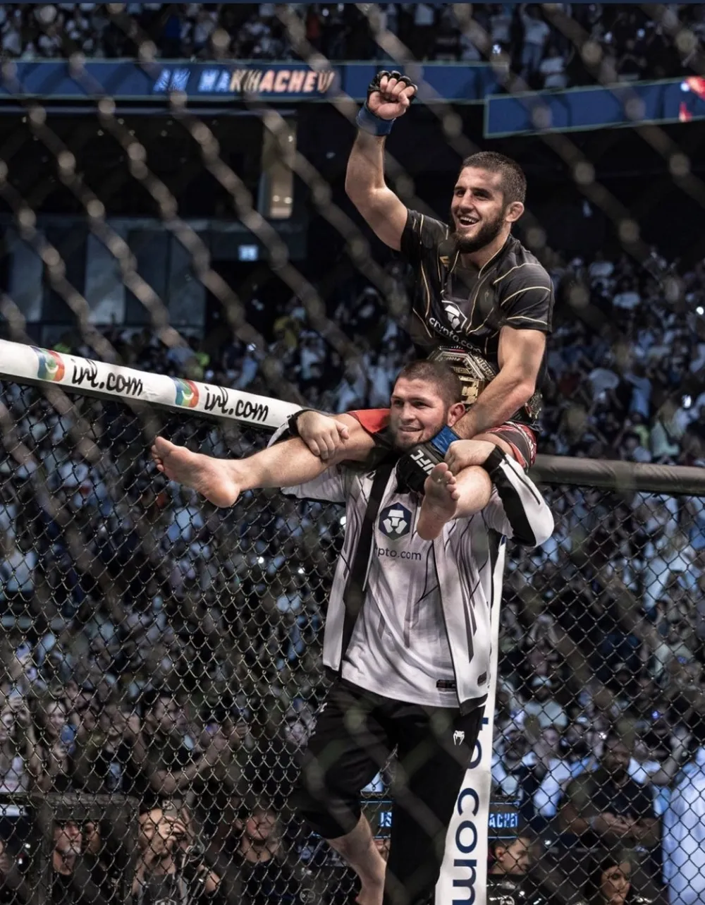 Makhachev được Khabib kỳ vọng rất cao