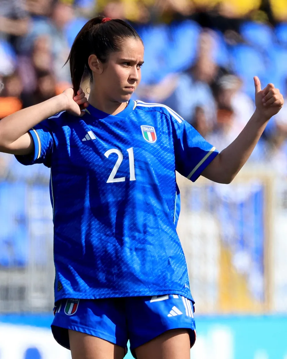 Dragoni mới 16 tuổi