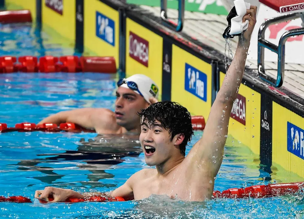 Hwang thi đấu rất nổi bật ở các giải Vô địch thế giới gần đây Hwang thi đấu rất nổi bật ở các giải Vô địch thế giới gần đây