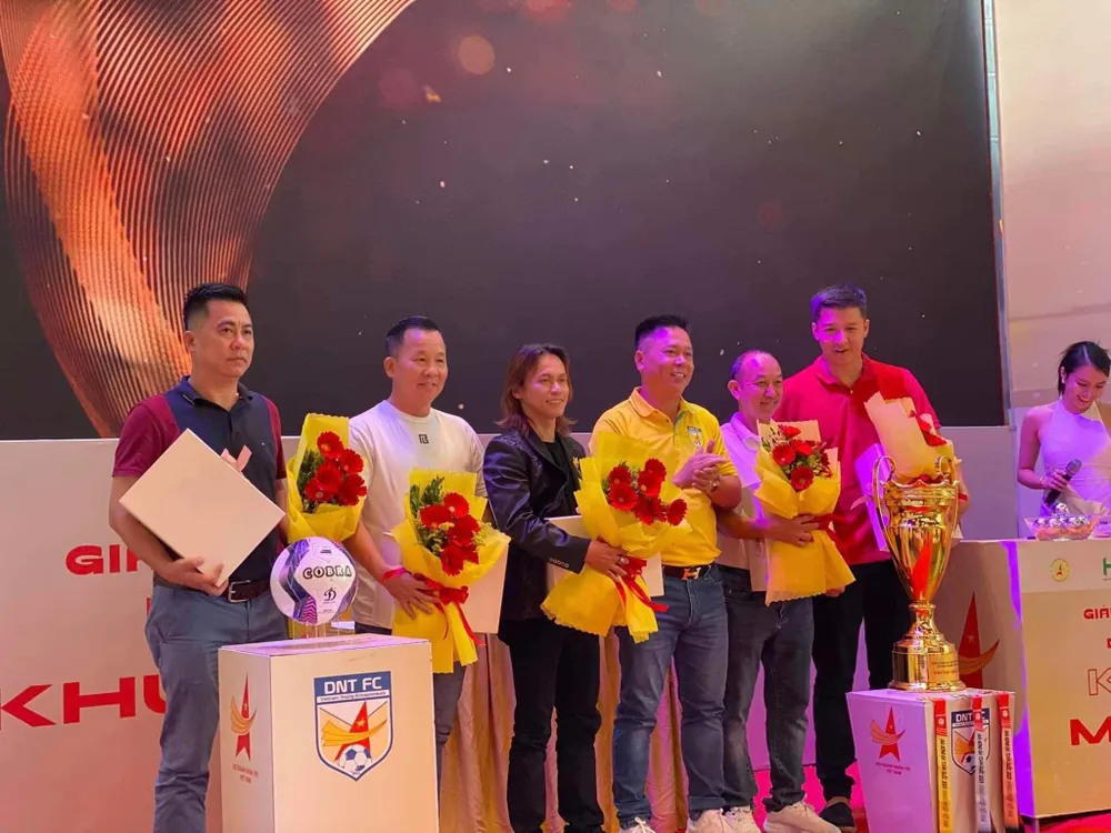 Các nhà tài trợ giải