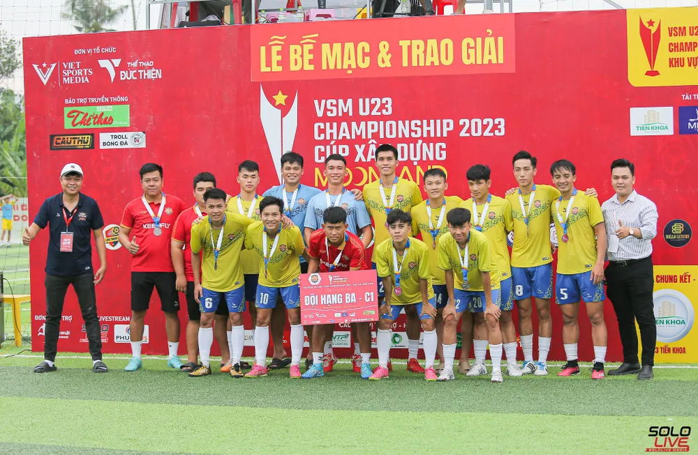 Sang Trọng giành hạng Ba hệ giải C1