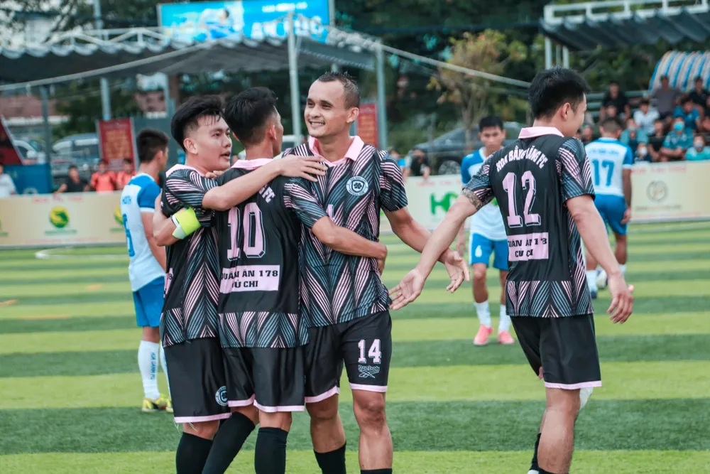 Niềm vui của Hoa Bằng Lăng