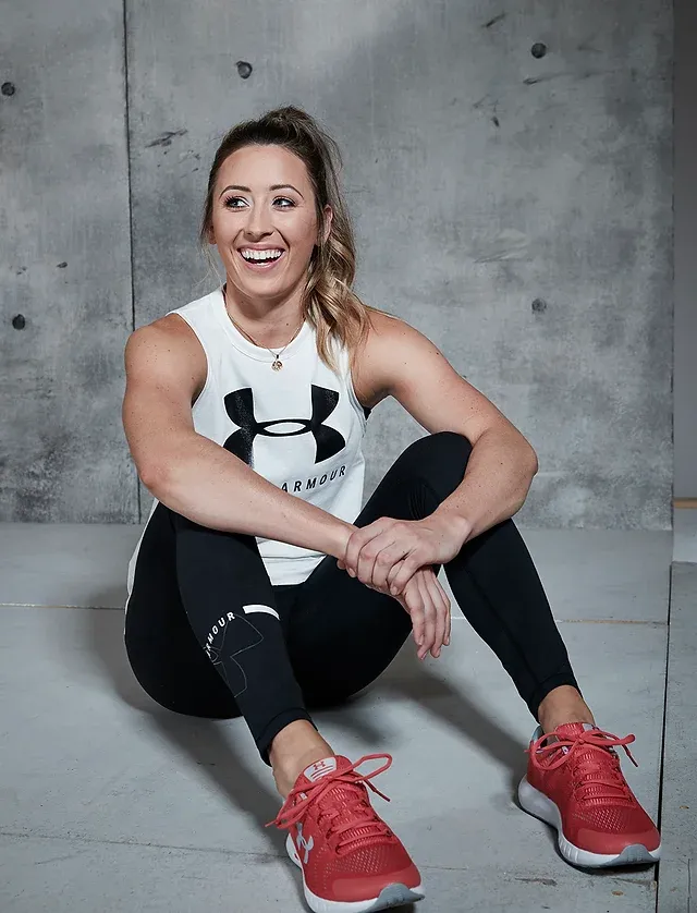 Dũng khó theo đuổi giấc mơ của Jade