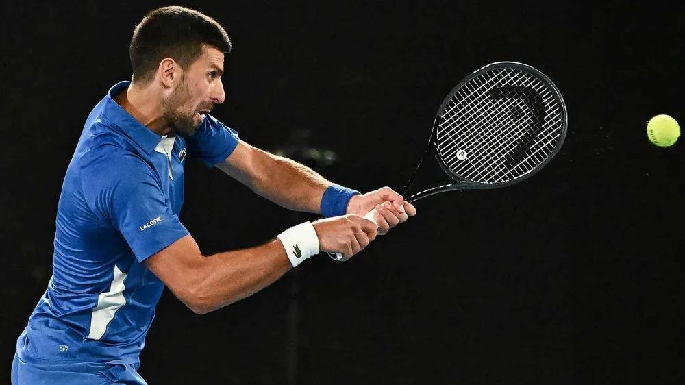 Djokovic giành chiến thắng đầy bản lĩnh
