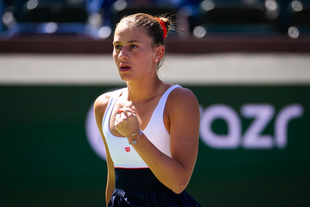 Kostyuk đang chơi rất hay