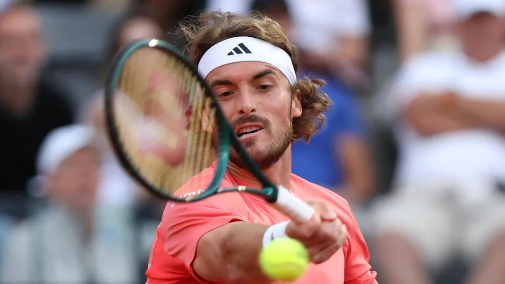 Tsitsipas - Rome 01.jpg