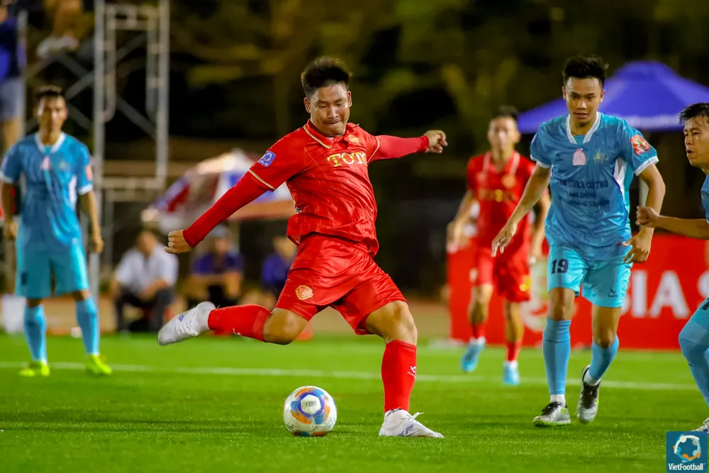 An Biên & Lamyland CT-82.jpg