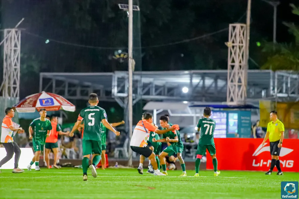 Nghiêm Phạm & điện Bách Khoa NT-132.jpg