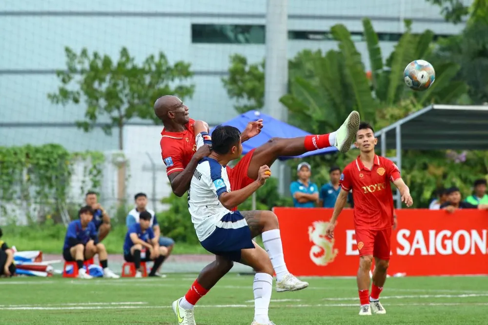 An Biên vs Bảy Núi 01.jpg