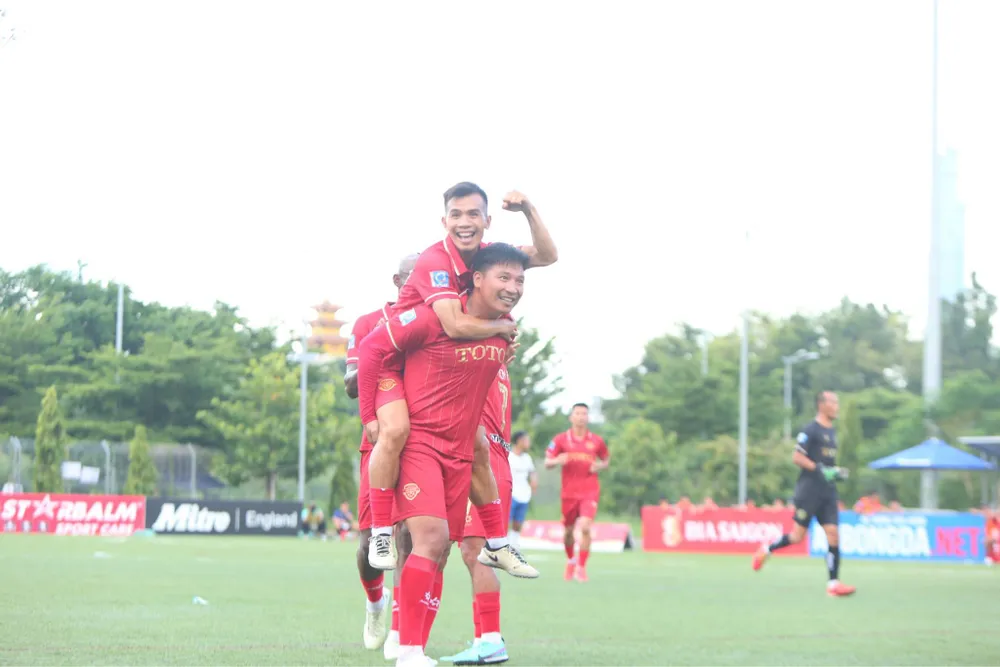 An Biên vs Bảy Núi 06.jpg