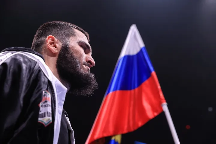 Beterbiev 04.jpg