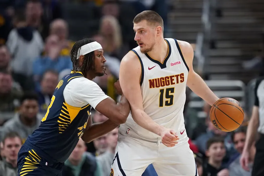 Jokic vừa làm nên lịch sử