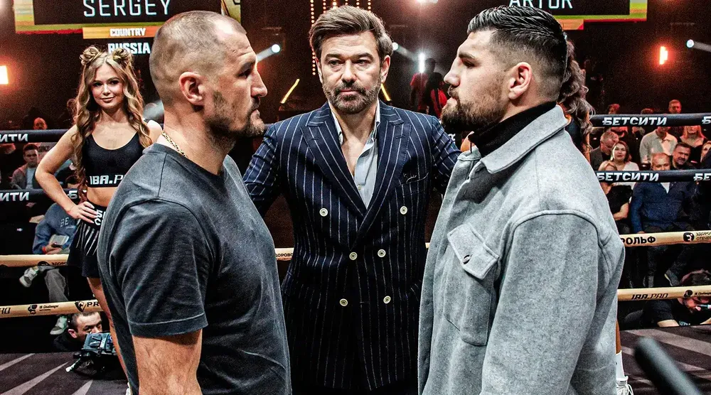 Kovalev mặt đối mặt với Mann