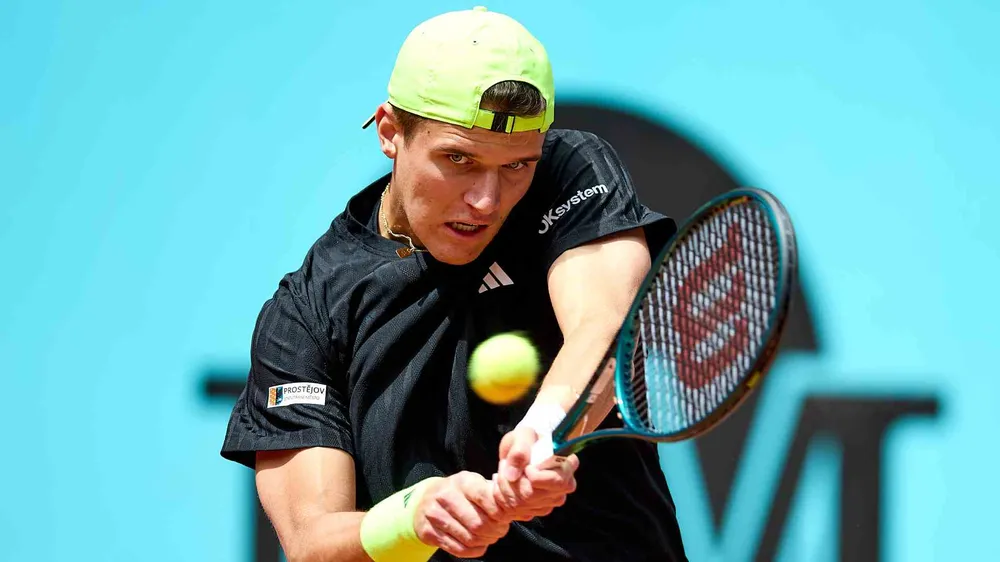 Mensik vẫn chơi rất hay trong mùa giải năm nay