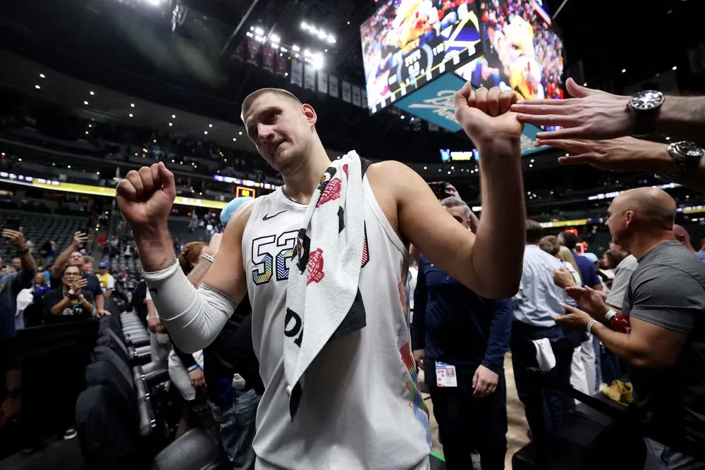 Jokic vui mừng với chiến thắng