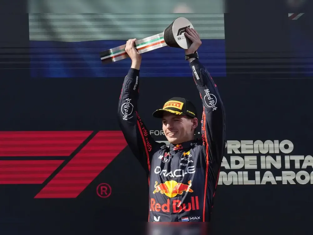 Verstappen đăng quang trên đất Ý hồi tuần trước