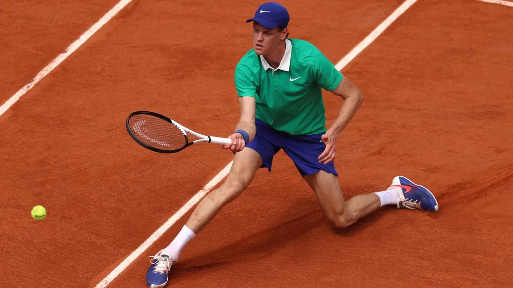 Roland Garros: Jannik Sinner dễ dàng vào vòng 3 sau chiến thắng “giã biệt” Richard Gasquet