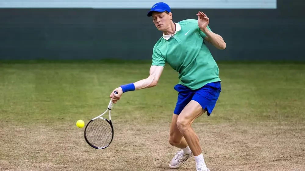 Sinner sớm bị loại ở Halle