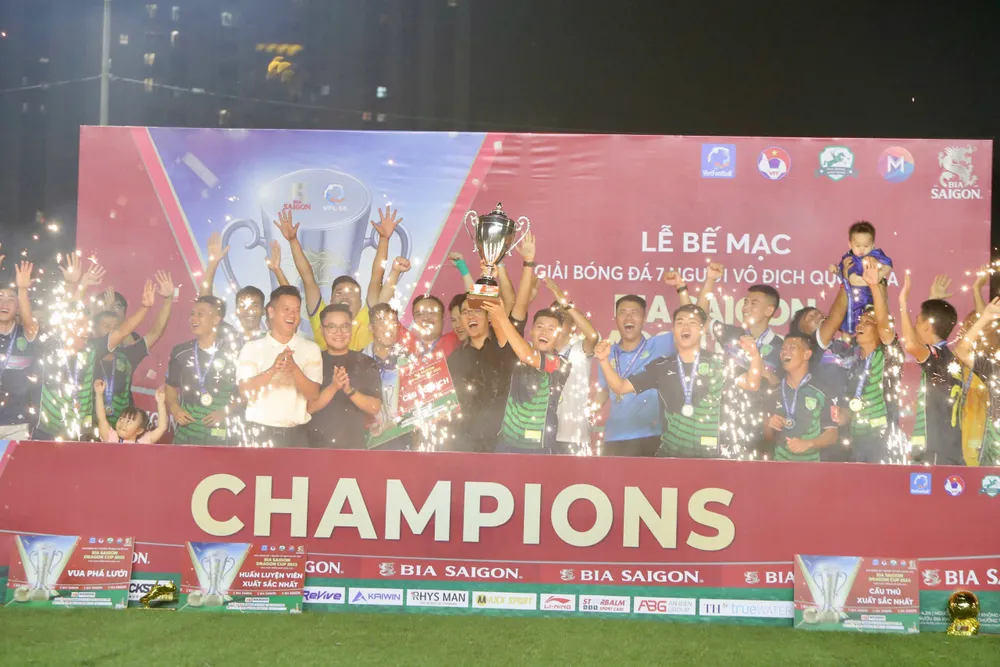 36 Hoàng Nông Thảo Vy vô địch SPL - S7