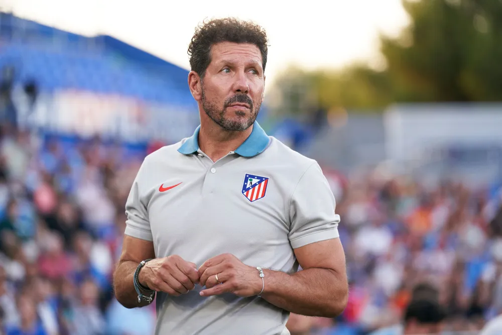 Simeone đối mặt với áp lực