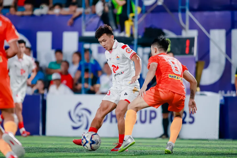 Hiếu futsal 02.jpg