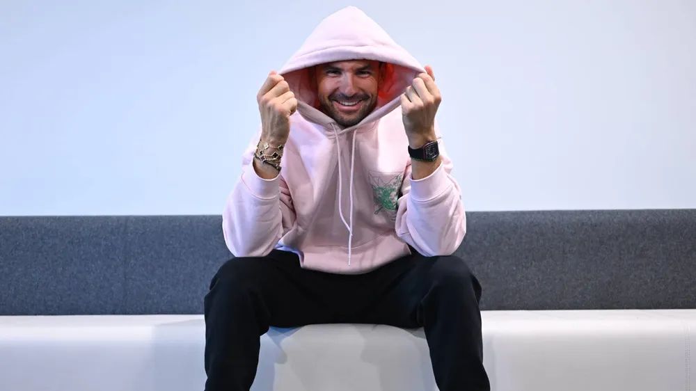 Dimitrov đã lại nhoẻn cười