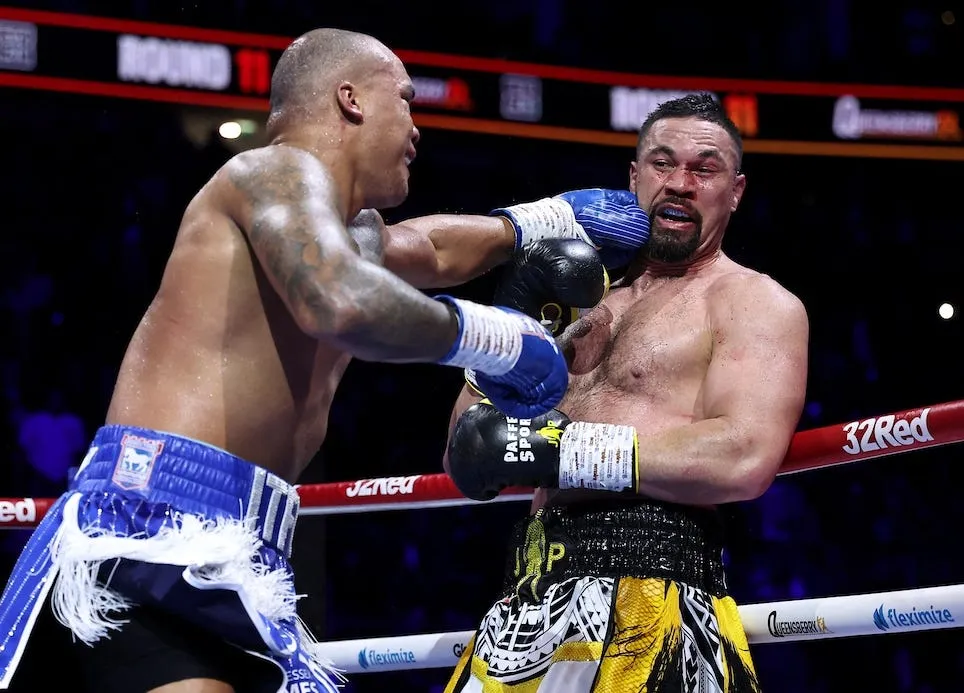 Wardley trong trận hạ KO Parker