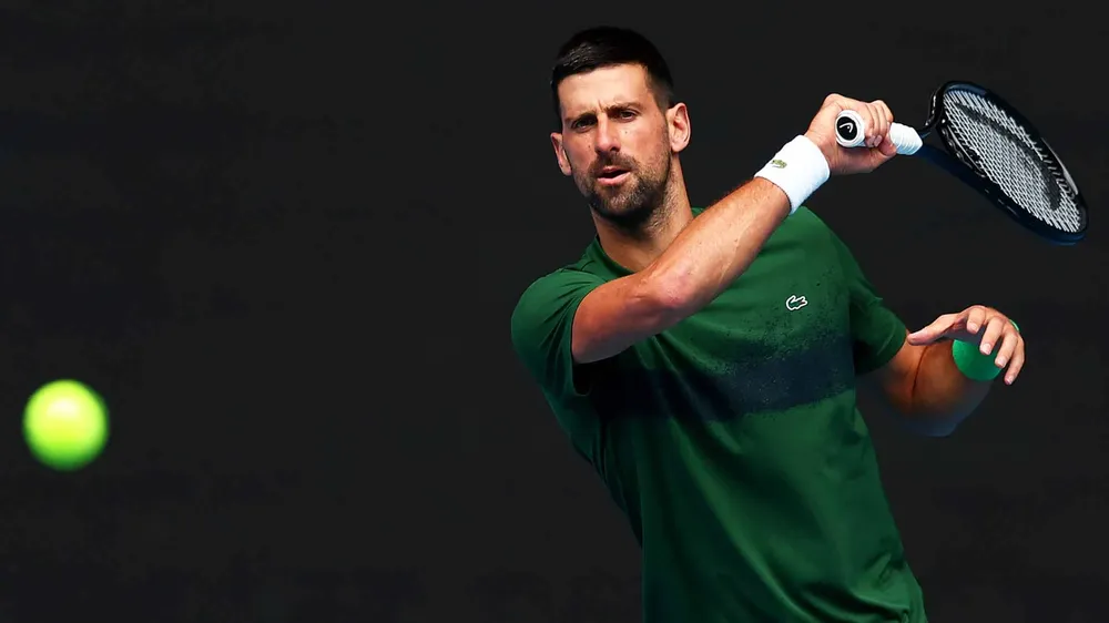 Djokovic tích cực tập luyện ở Melbourne Park 