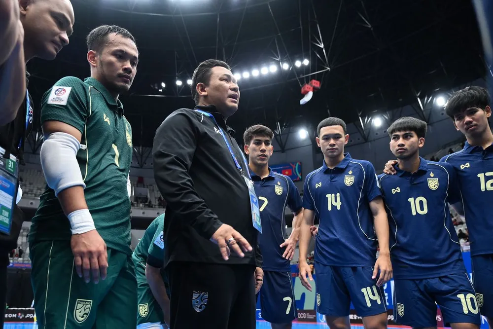 Rakphol Sainetngam.jpg