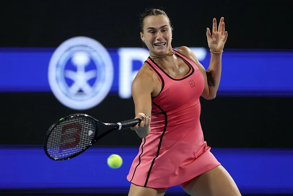 Sabalenka lọt vào chung kết