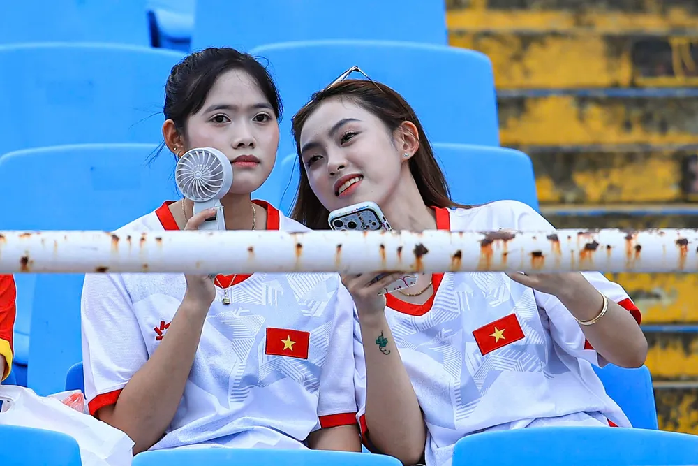VN 05.jpg