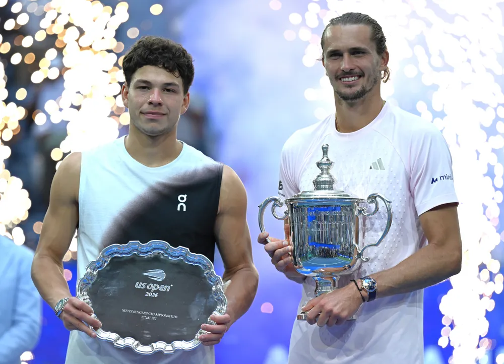 Zverev - phải và Shelton hưởng lợi lớn khi Craig Tiley tăng mức tiền thưởng US Open (Ảnh: THX)