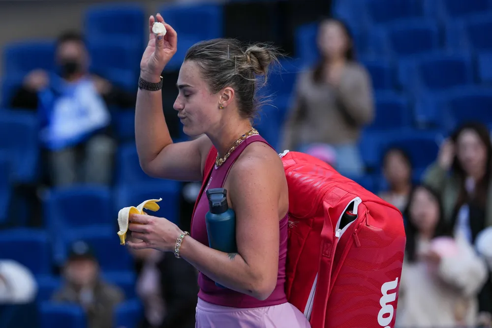 Sabalenka thất vọng chào tạm biệt China Open (Ảnh: THX)
