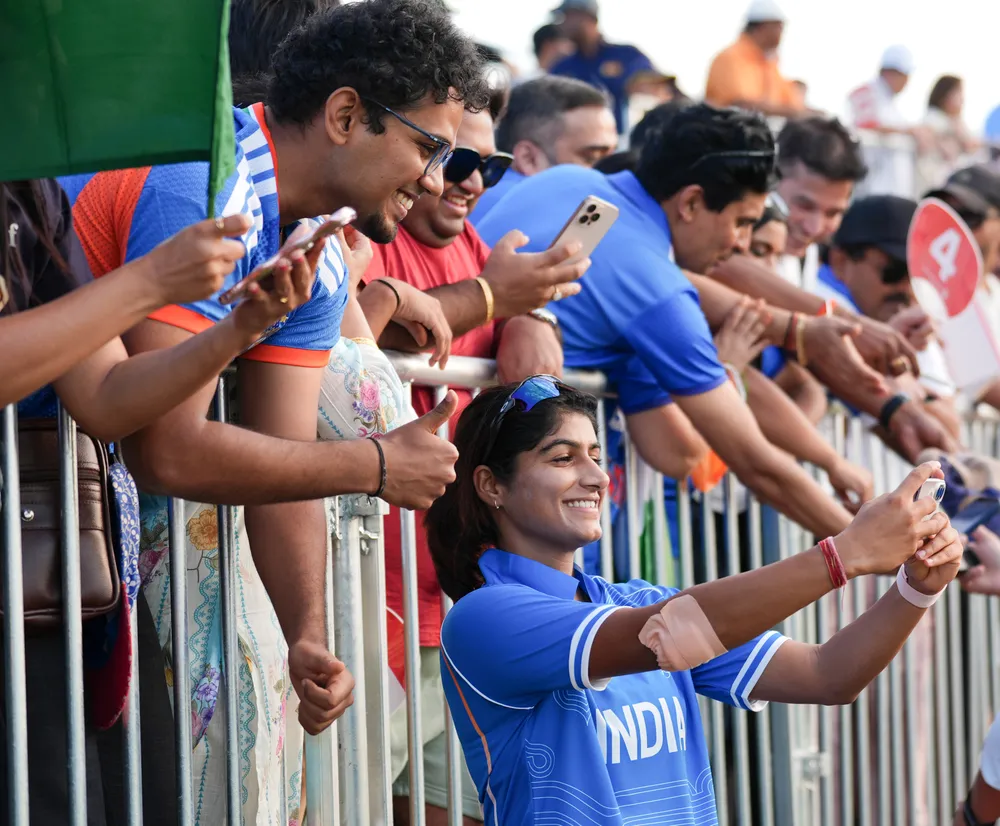 Ngôi sao cricket nữ của Ấn Độ - Nandani Sharma và NHM ở ASIAD 20 (Ảnh: THX)
