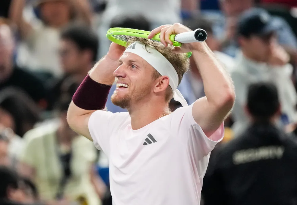 Davidovich Fokina vô địch Shanghai Masters