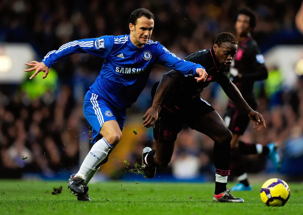 Ricardo Carvalho (trái) trong màu áo Chelsea. Ảnh: Getty Images.