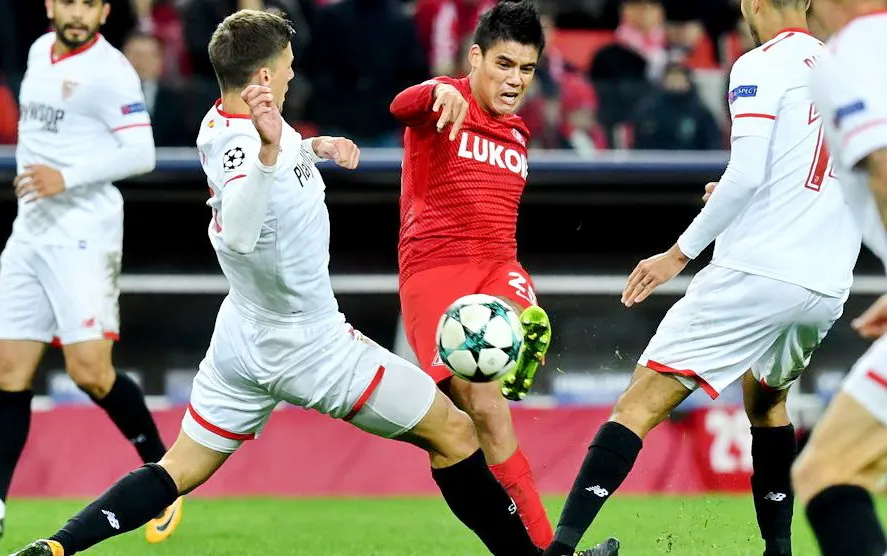 Bảng E: Liverpool đại thắng, Sevilla đại bại ảnh 2