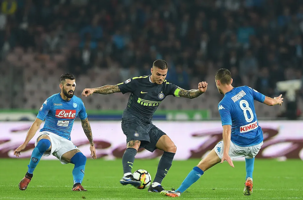 Nín thở dõi theo trận quyết chiến Napoli - Inter ảnh 1